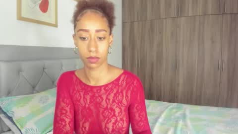 Snapshot of jade_obi chatting on 02/19/26, 02:02 Jade smile online show from 02/19/26, 02:02