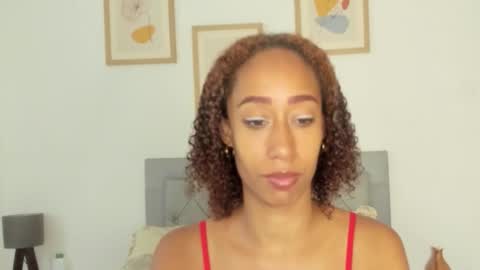 Snapshot of jade_obi chatting on 03/02/26, 02:24 Jade smile online show from 03/02/26, 02:24