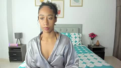 Snapshot of jade_obi chatting on 07/01/26, 03:12 Jade smile online show from 07/01/26, 03:12