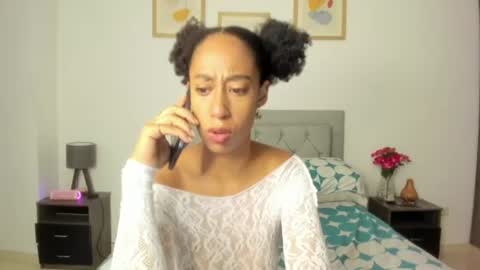 Snapshot of jade_obi chatting on 07/04/26, 04:13 Jade smile online show from 07/04/26, 04:13