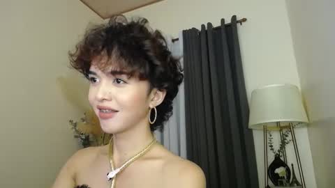 Adriana online show from 10/06/25, 02:36