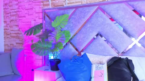 Snapshot of jade_white_ chatting on 04/02/26, 12:58 jade white online show from 04/02/26, 12:58