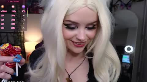 Bunnie Jade online show from 02/25/25, 03:42