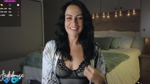 Snapshot of jadedmuse chatting on 04/03/26, 08:18 Jade online show from 04/03/26, 08:18