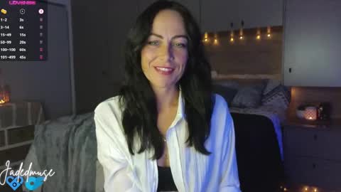 Jade online show from 05/02/26, 06:35
