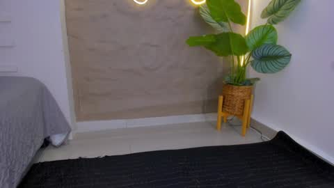 jadee__ online show from 01/15/25, 02:49