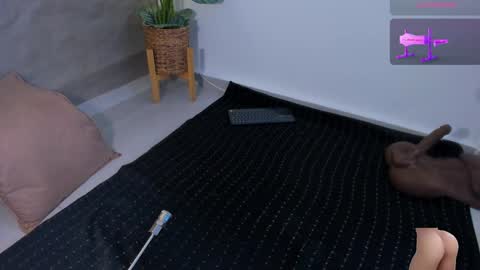 jadee__ online show from 01/20/25, 03:59