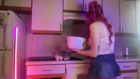 jadeisabelxo online show from 10/17/25, 03:53