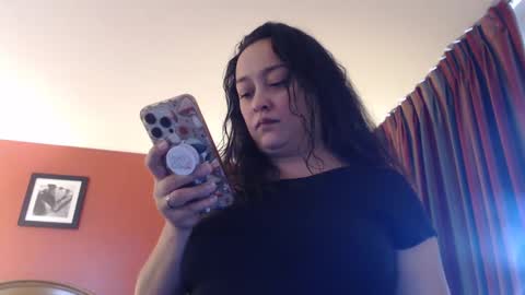 Jade online show from 09/08/25, 08:52