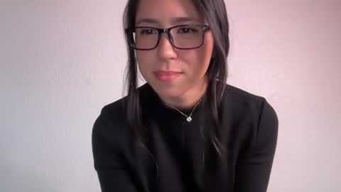 Snapshot of jadelove_ chatting on 05/13/26, 07:55 Jade Love online show from 05/13/26, 07:55