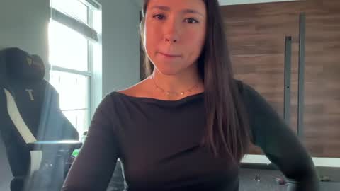 Jade Love online show from 07/15/26, 08:58