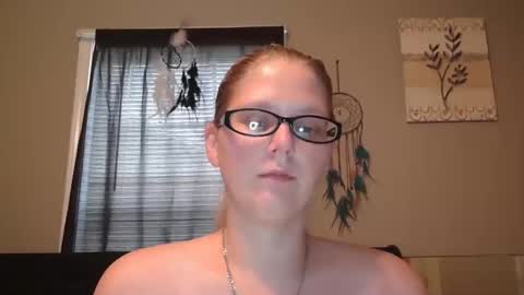 Snapshot of jadeluv chatting on 12/28/24, 06:29 JadeLuv online show from 12/28/24, 06:29