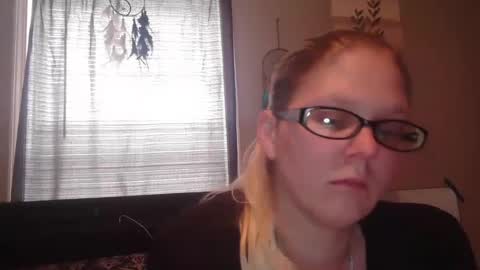 Snapshot of jadeluv chatting on 02/22/25, 06:41 JadeLuv online show from 02/22/25, 06:41