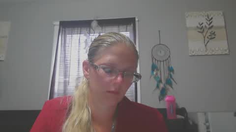 JadeLuv online show from 04/17/26, 04:54