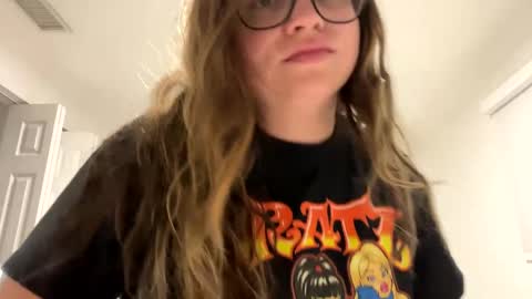 Snapshot of jademonroe0522 chatting on 09/29/25, 11:04 jademonroe0522 online show from 09/29/25, 11:04