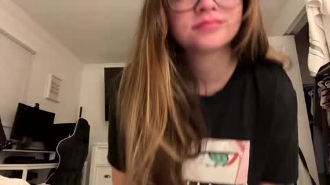 Snapshot of jademonroe0522 chatting on 10/13/25, 08:58 jademonroe0522 online show from 10/13/25, 08:58