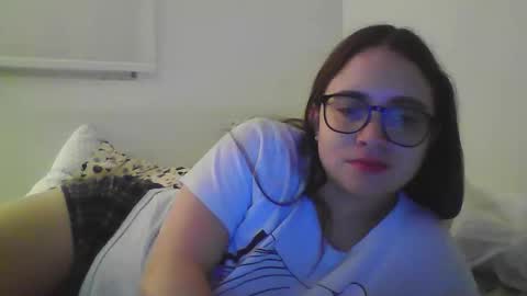 Snapshot of jademonroe0522 chatting on 10/18/25, 09:10 jademonroe0522 online show from 10/18/25, 09:10