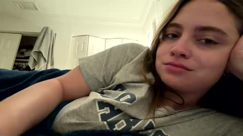 Snapshot of jademonroe0522 chatting on 10/23/25, 09:30 jademonroe0522 online show from 10/23/25, 09:30