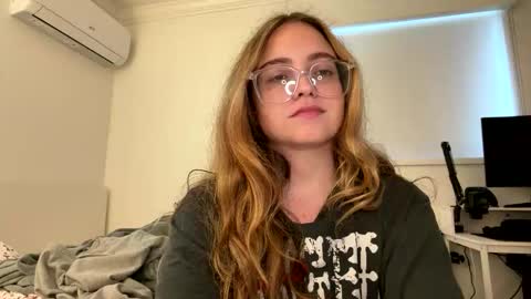 jademonroe0522 online show from 02/04/26, 04:02