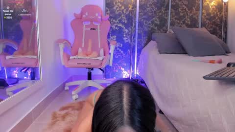 JADE online show from 02/25/25, 06:42