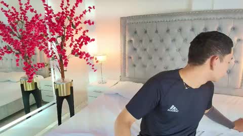 Jaden and Sofia  online show from 01/18/26, 03:43