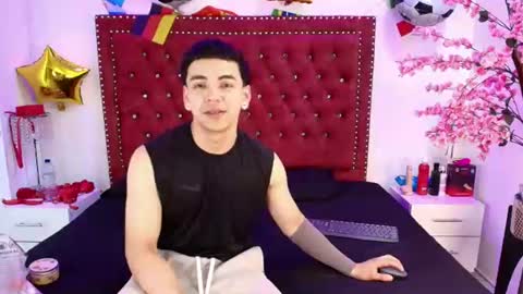 Snapshot of jaden_and_sofia chatting on 07/18/26, 03:00 Jaden and Sofia online show from 07/18/26, 03:00