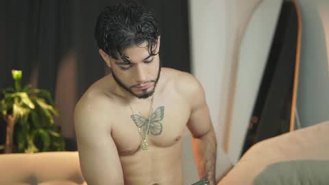 Jaden Feynman online show from 04/02/26, 05:16