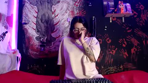 Snapshot of jadepoarch chatting on 09/12/25, 06:13 Alex and Venus online show from 09/12/25, 06:13