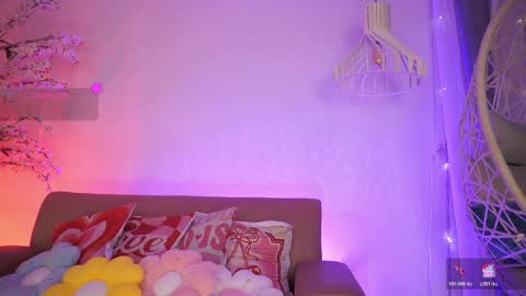 Jade Summer online show from 04/08/26, 11:32