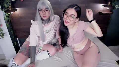 Snapshot of jadeykhada chatting on 01/31/25, 11:35 Jade Khada online show from 01/31/25, 11:35