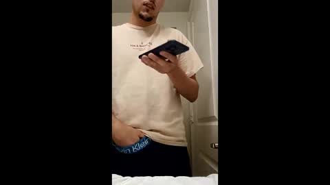Snapshot of jadriel23 chatting on 01/10/26, 03:30 jadriel23 online show from 01/10/26, 03:30