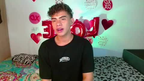 javi15  online show from 03/09/25, 01:46