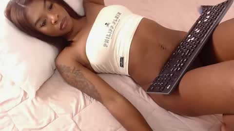 jahzzara online show from 04/25/26, 09:34