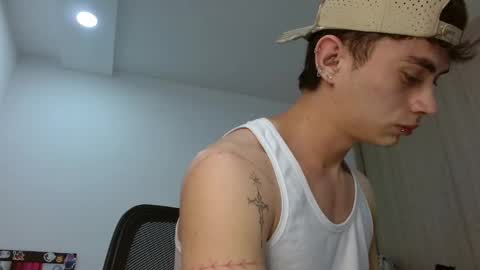 Snapshot of jaico_santos1 chatting on 05/22/26, 11:21 Jaico online show from 05/22/26, 11:21