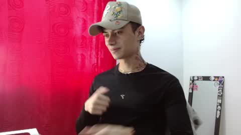 Snapshot of jaico_santos1 chatting on 05/25/26, 10:38 Jaico online show from 05/25/26, 10:38