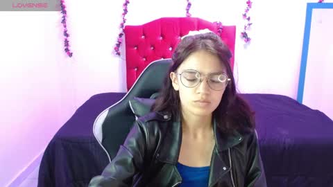 jaide412638 online show from 06/04/26, 09:43