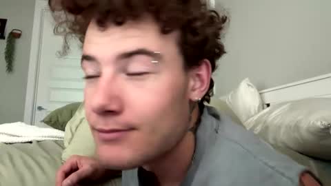 Snapshot of jairettwest chatting on 04/16/26, 01:17 Jairett online show from 04/16/26, 01:17