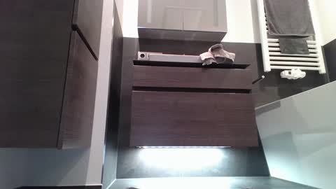 Snapshot of jak_81 chatting on 01/08/25, 01:00 jak_81 online show from 01/08/25, 01:00