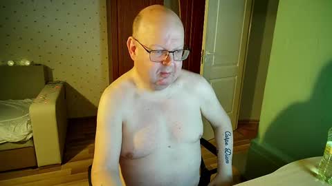 Snapshot of jake230975 chatting on 01/06/25, 08:28 Jake2309 online show from 01/06/25, 08:28