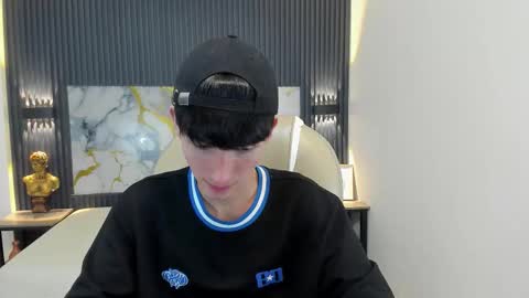 Snapshot of jake_evanss_ chatting on 10/11/25, 08:40 JAKE online show from 10/11/25, 08:40