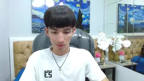 Snapshot of jake_evanss_ chatting on 11/12/25, 07:35 JAKE online show from 11/12/25, 07:35