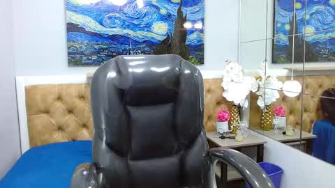 Snapshot of jake_evanss_ chatting on 11/20/25, 04:23 JAKE online show from 11/20/25, 04:23