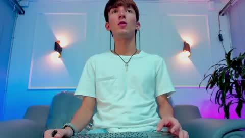 Snapshot of jake_evanss_ chatting on 04/16/26, 04:46 JAKE online show from 04/16/26, 04:46