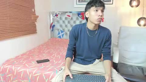Snapshot of jake_falcon chatting on 06/18/26, 11:36 jake_falcon online show from 06/18/26, 11:36