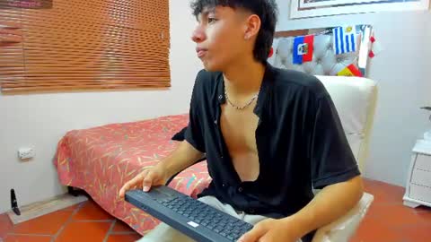 Snapshot of jake_falcon chatting on 07/23/26, 11:30 jake_falcon online show from 07/23/26, 11:30
