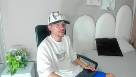 Snapshot of jake_miller__ chatting on 04/30/26, 09:08 Jake online show from 04/30/26, 09:08