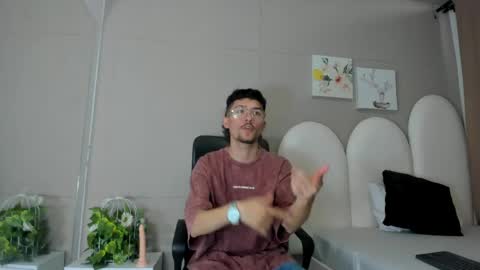 Snapshot of jake_miller__ chatting on 05/18/26, 07:09 Jake online show from 05/18/26, 07:09