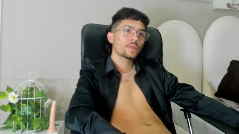 Snapshot of jake_miller__ chatting on 05/21/26, 10:39 Jake online show from 05/21/26, 10:39