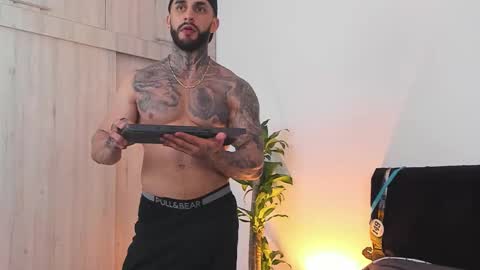 Jake Orthega online show from 11/06/25, 05:52