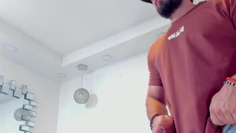 Snapshot of jakeskye chatting on 01/17/25, 09:50 JakeSkye online show from 01/17/25, 09:50